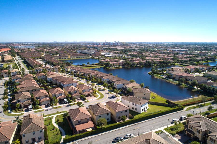 listings In Vendita in Doral